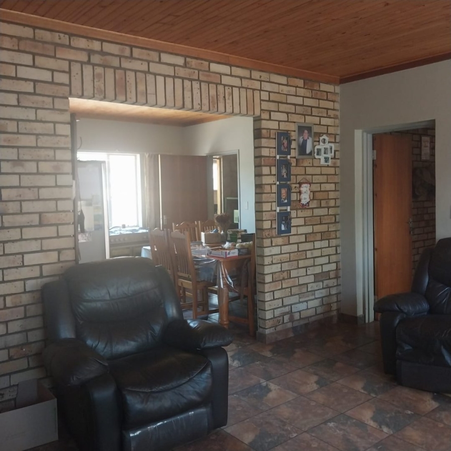 4 Bedroom Property for Sale in El Toro Park Northern Cape